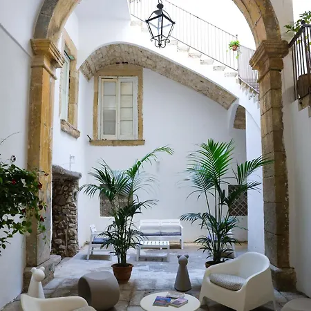 ゲストハウス Nazzari 3*