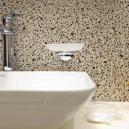 Nazzari ゲストハウス トロペーア