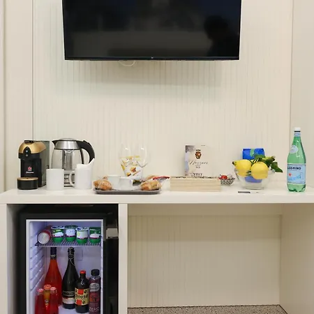 Nazzari トロペーア