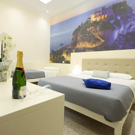 Nazzari ゲストハウス 3*