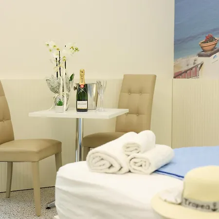 ゲストハウス Nazzari