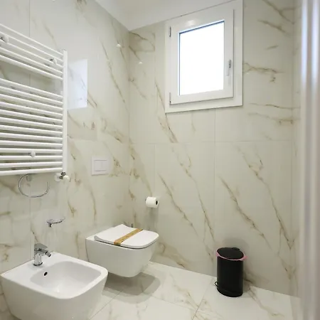 ゲストハウス Nazzari