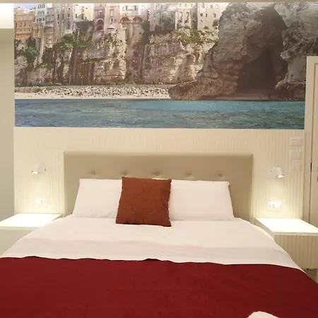 Nazzari トロペーア