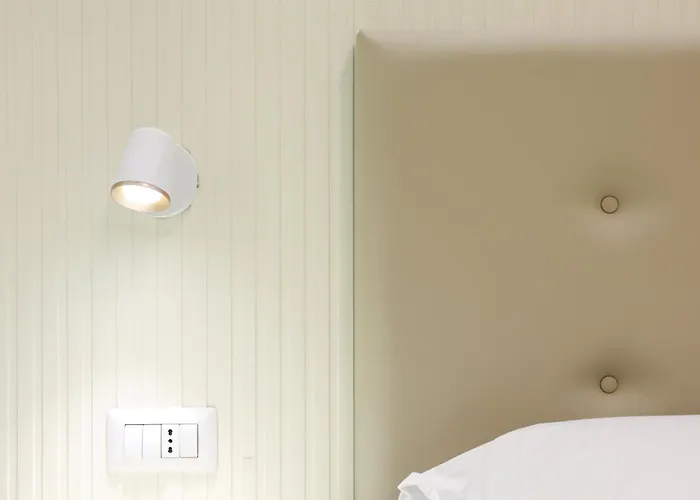 招待所 Nazzari 3*