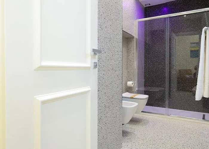 בית הארחה Nazzari 4*