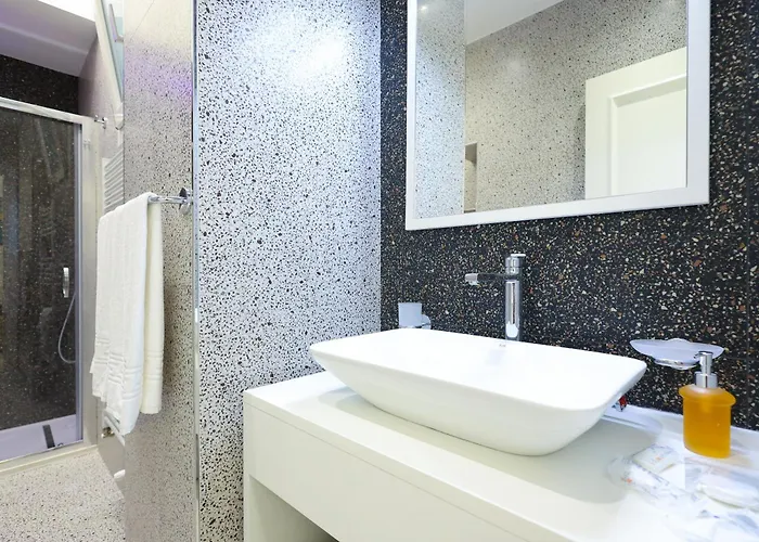 בית הארחה Nazzari